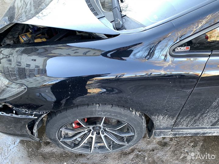 Крыло переднее левое Honda Civic 8 (4D)