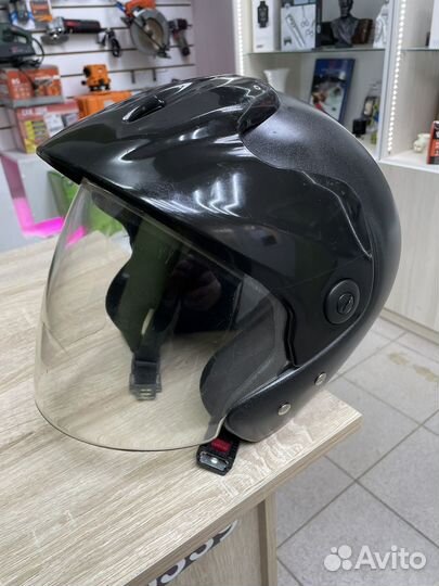 Мотоциклетный шлем tornado