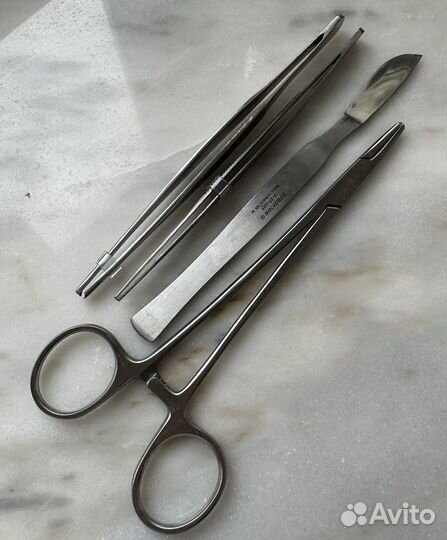 Симулятор кожи, хирургический набор (швы)