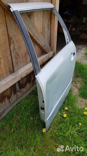 Двери на LADA гранту