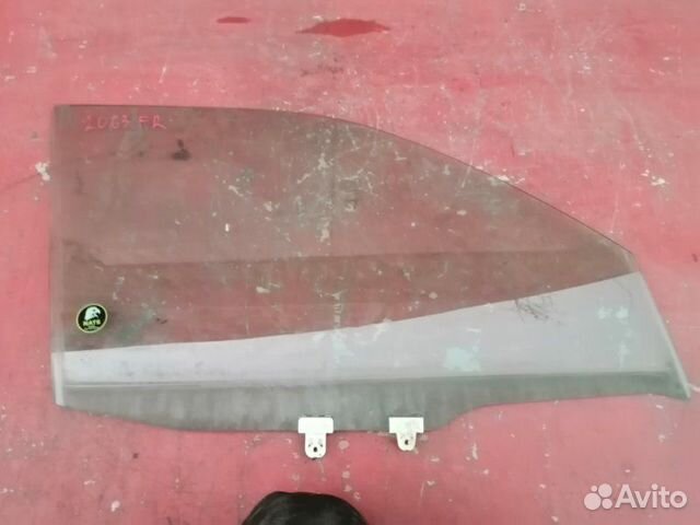 Стекло двери переднее правое Nissan X-Trail T30