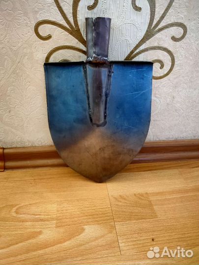 Лопата штыковая титановая