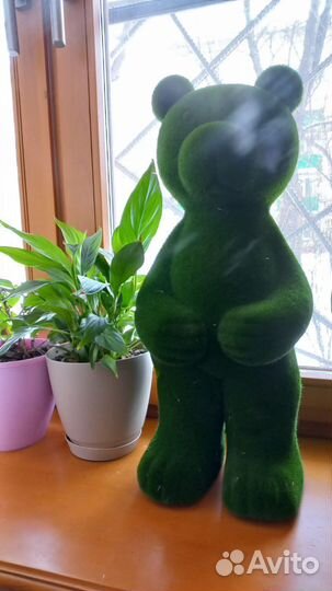 Садовые фигуры для сада. Медвежонок