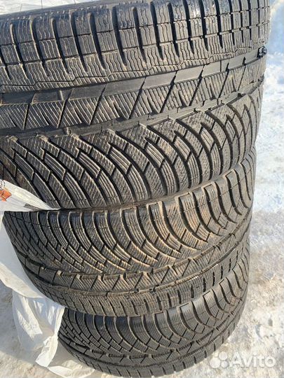 Michelin Pilot Alpin 4 285/30 R20