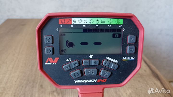 Металлоискатель Minelab vanquish 540 Pro-Pack
