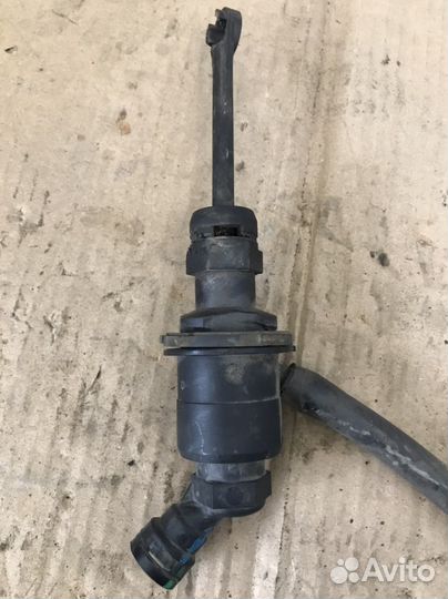 Главный цилиндр сцепления Renault Kangoo 2(2824)