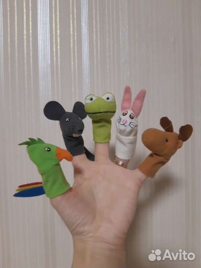 14 персонажей