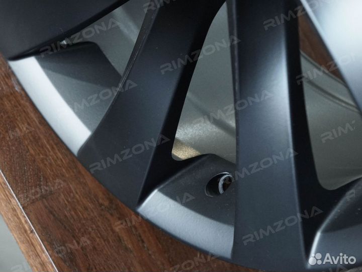 Литые диски R19 для Volkswagen. Арт2835