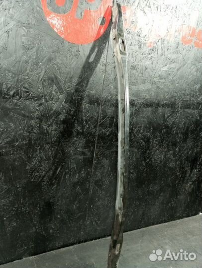 Усилитель бампера передний Bmw 5 F10 N52B30 2012