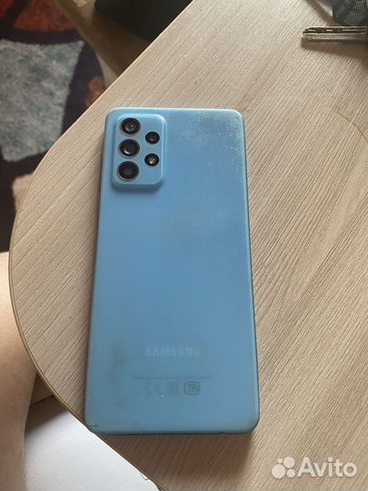 Телефон Samsung