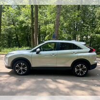 Mitsubishi Eclipse Cross 1.5 CVT, 2021, 47 000 км, с пробегом, цена 2 470 000 руб.