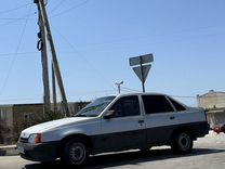 Opel Kadett 1.4 MT, 1990, 200 000 км, с пробегом, цена 190 000 руб.