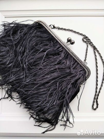 Клатч сумка вечерняя. Стаусиные перья
