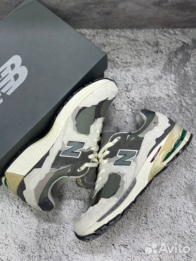 Кроссовки мужские New Balance 2002R