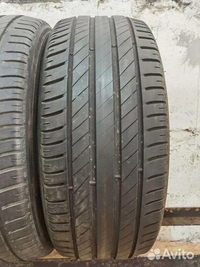 Kleber Dynaxer HP4 215/55 R17 98V