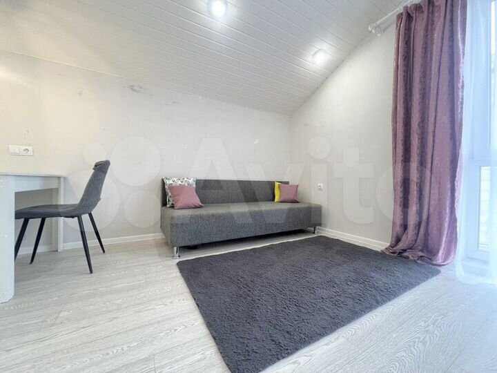 Квартира-студия, 28,5 м², 3/3 эт.