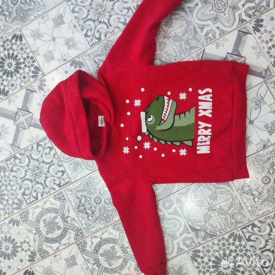 Тёплая толстовка