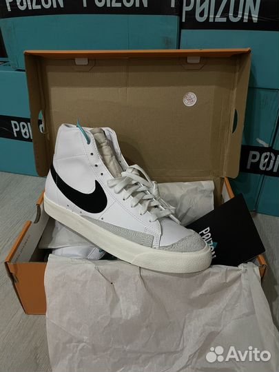 Nike blazer mid 77