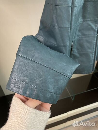 Кожаная куртка женская