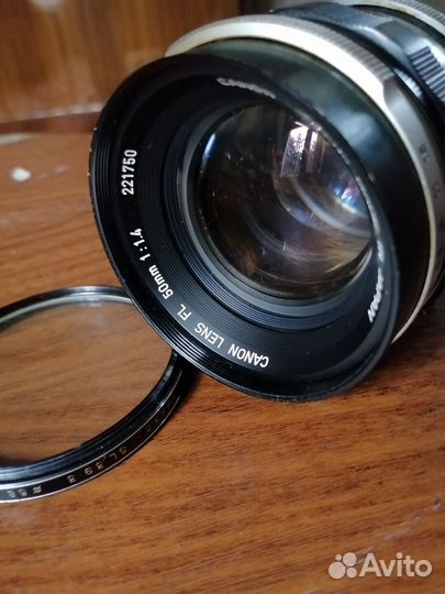 Объектив canon lens FL 50MM 1,4