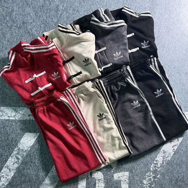 Костюм adidas chinese new year type