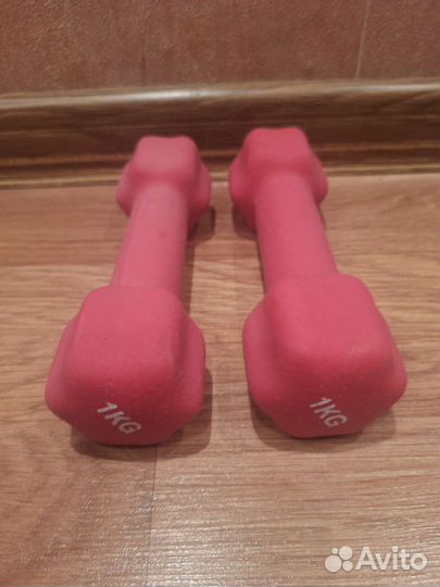 Мяч гимнастический, гантели