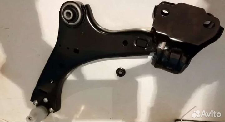 Рычаг передний вольво хс60 3617001