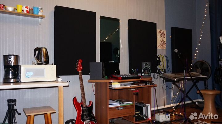Студия для занятий вокалом, игре на гитаре