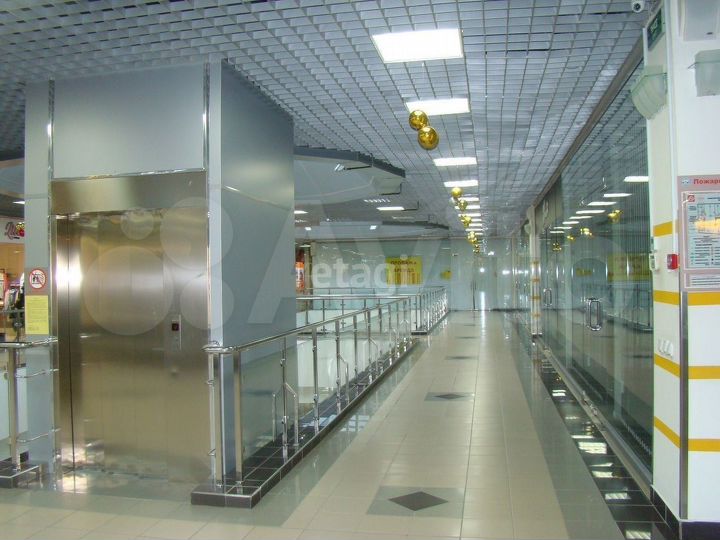 Продам торговое помещение, 236.2 м²