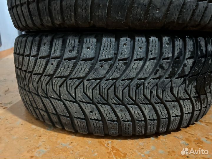 Michelin X-Ice North 3 235/50 R17 100T