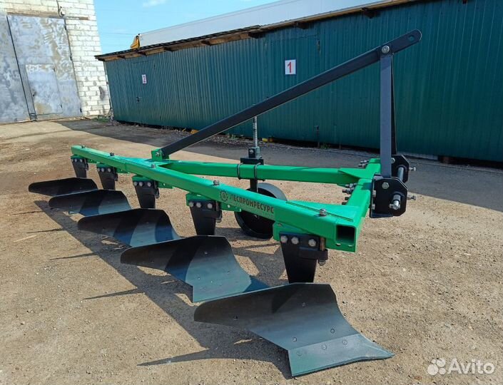 Плуг пятикорпусный плн 5-35 Леспромресурс