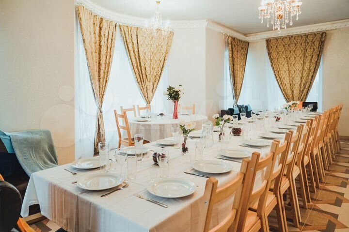 Коттедж 430 м² на участке 28 сот.