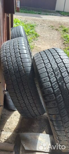 Goodyear Wrangler SR/A 225/75 R15 102
