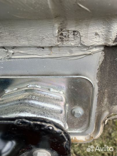 Усилитель заднего бампера LADA vesta