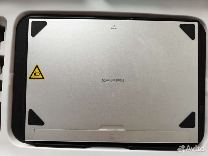 Графический планшет с экраном