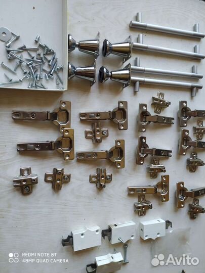 Мебельная фурнитура