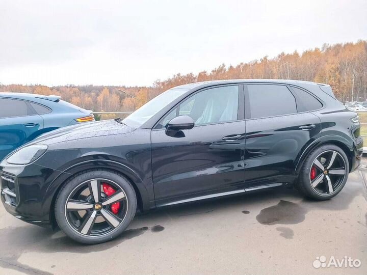 Porsche Cayenne GTS 4.0 AT, 2024