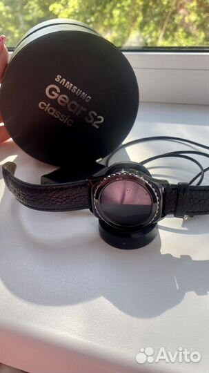 Часы электронные Samsung Gear S2 classic