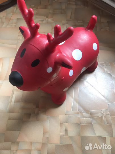 Надувной попрыгун пятнистый олень