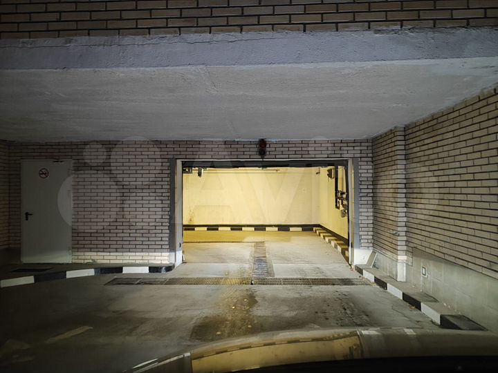 Машиноместо, 29 м²