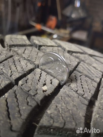 Pirelli Ice Zero FR 21.5/60 R17 100M