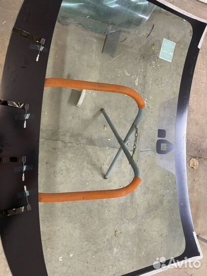 Лобовое стекло Mitsubishi Outlander 5D 2012