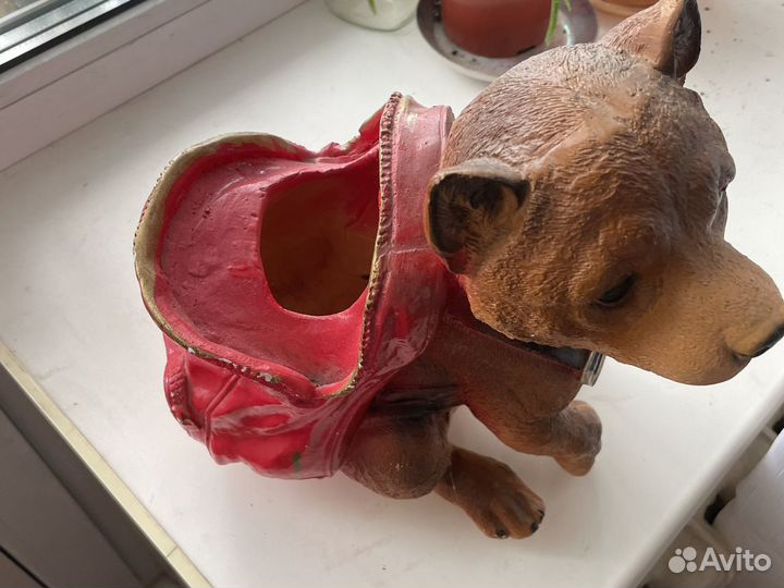 Статуэтка собачка