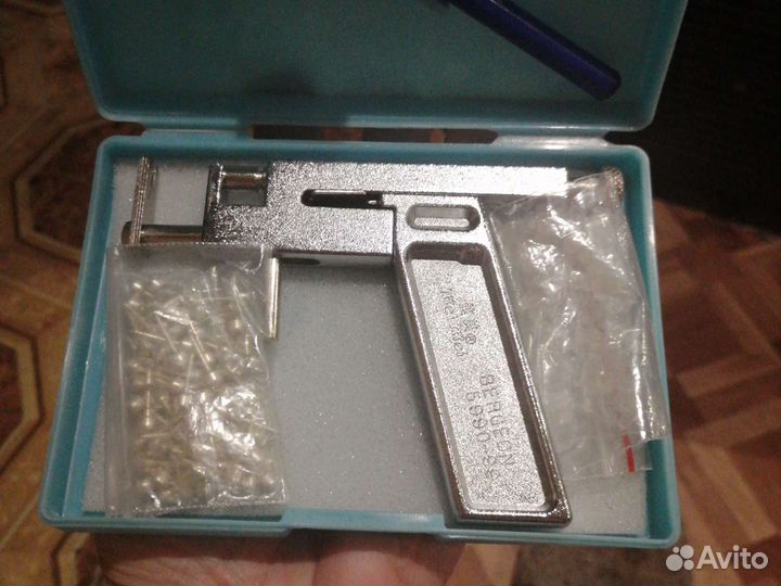 Прокол ушей