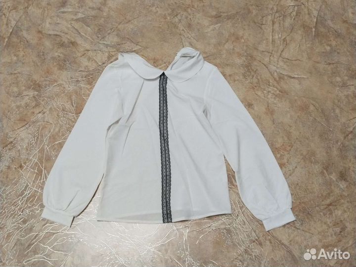 Продам блузку для девочки