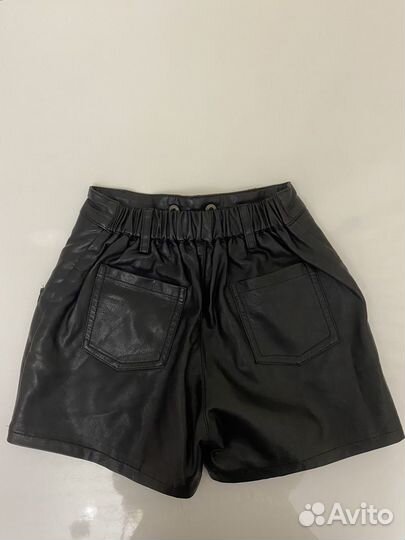 Шорты женские