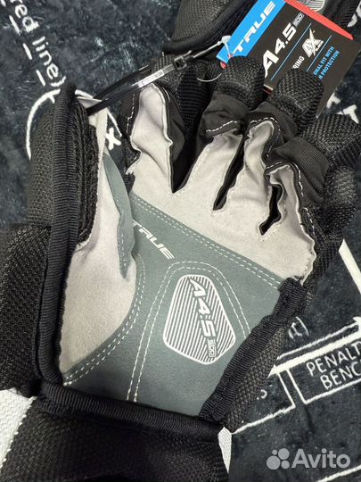 Хоккейные перчатки краги True A4.5SBP JR sr