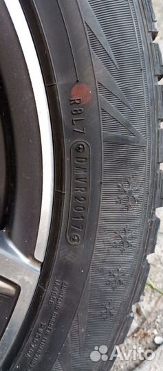 Dunlop SP Winter Ice02 245/50 R18 104T