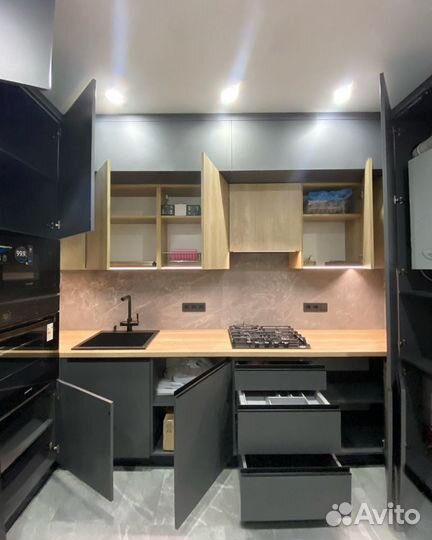 Кухонный гарнитур. Кухня с антресолями ксп:24218