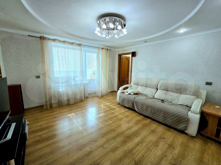 4-к. квартира, 74 м², 6/9 эт.